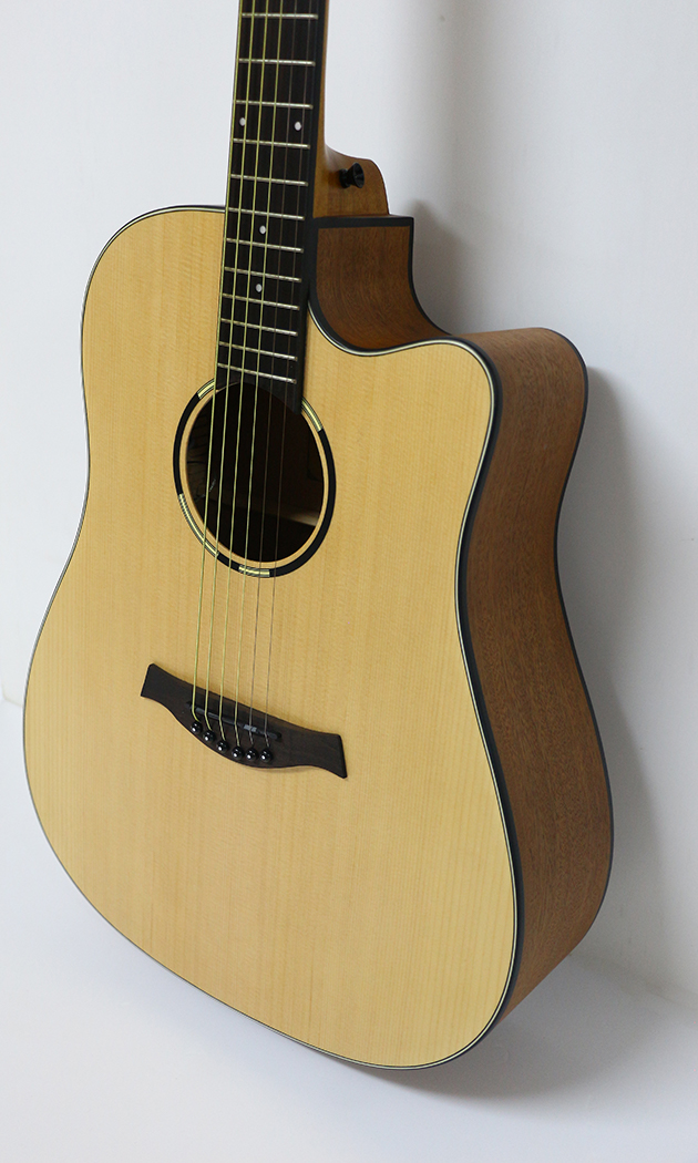 AGWL800-41吋面單缺角民謠吉他 $6600 2